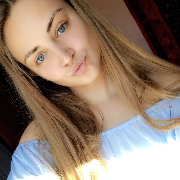 Meet your Posher, Bryn - Picture 1 of 1